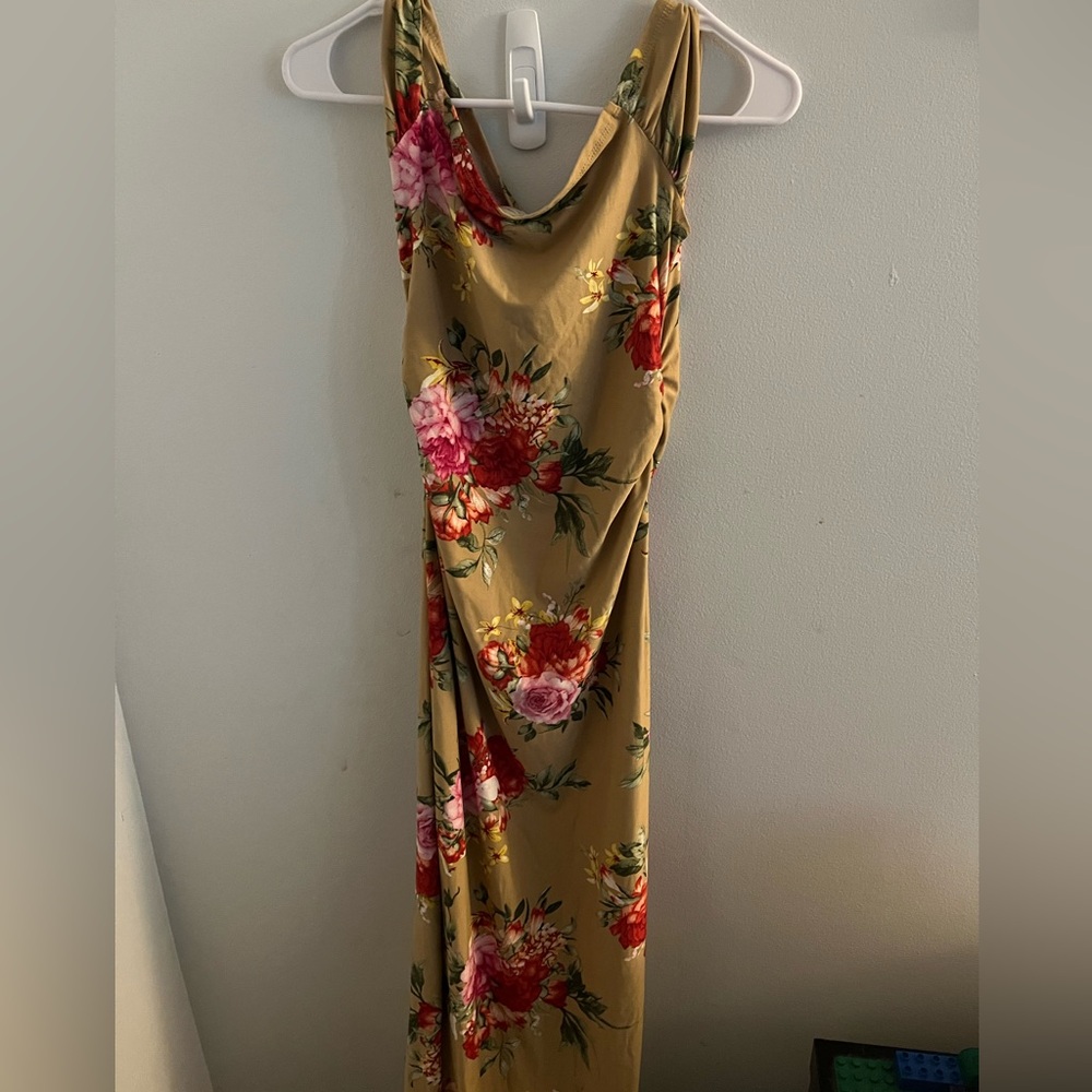 Mother Bee Maternity NWOT Medium Maxi Dress Gold Floral